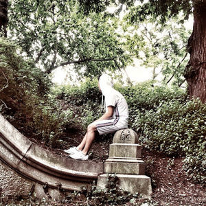 Meet your Posher, Izzi